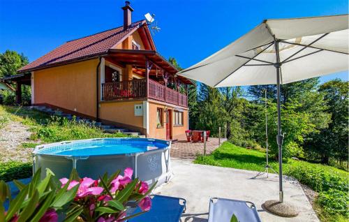 Mrzla Vodica Apartment | 1 Bedroom Cozy Apartment In Lokve