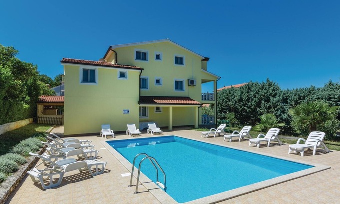Mugeba Apartment | 1 bedroom stunning apartment in Porec