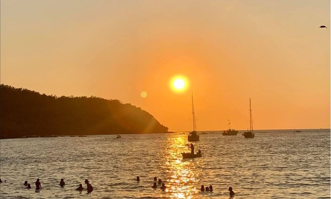 Almacen Villa | 1 bedroom villa -stunning views, terraces, garden, plunge pool @ mins to beach.