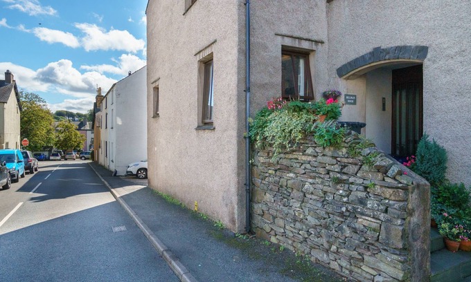 Duddon Valley Apartment | 1 Bellman House - Broughton-In-Furness Apartment