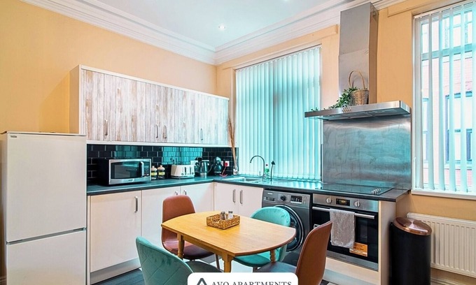 Sheffield Apartment | 1-BR | Near City Centre and Transport by AVO