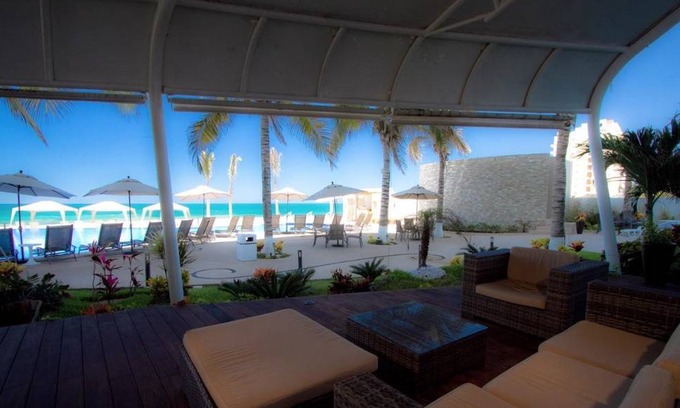 Marina Mazatlan Apartment | 1 BR Royal Park Studio with Elegant Garden Next to the Cerritos Beach