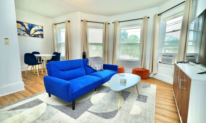 Winter Hill House | 1 House 2 Units For Your Group