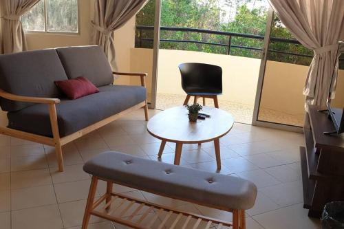 Kota Kinabalu Apartment | 1. Luxury Kristal condo 1 丹绒亚路市中心高級住宅