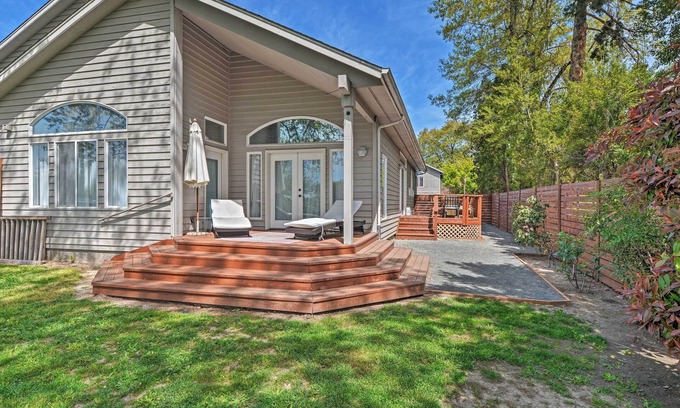 Grants Pass House | 1 Mi to Drinks & Dining: Getaway in Grants Pass