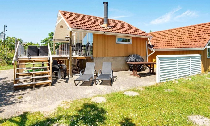 Ringkøbing-Skjern Municipality House | 10 person holiday home in Skjern-By Traum