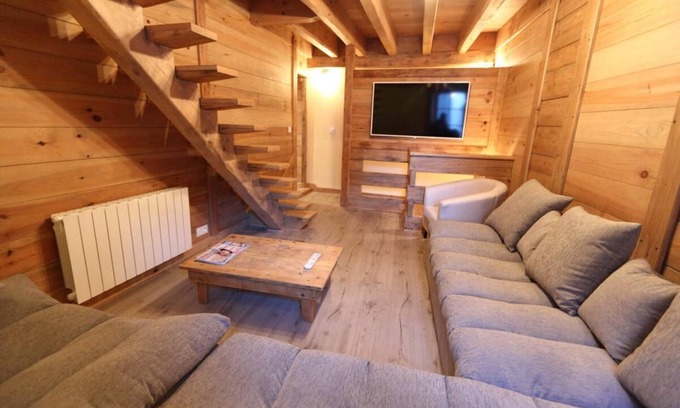 Orelle Ski Chalet | 10 persons charming chalet Orelle Val Thorens 3 valleys