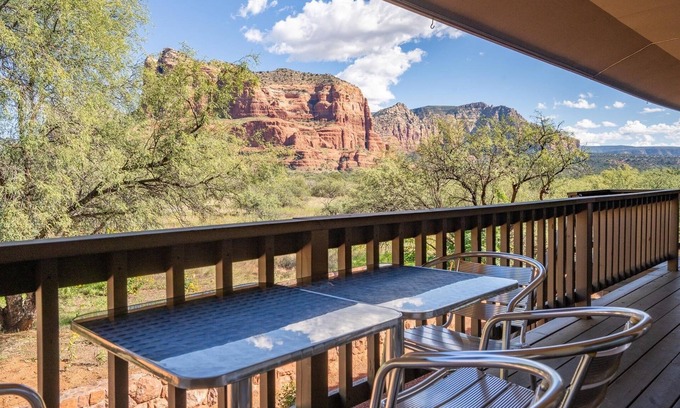Oak Creek Condo | 100 @ Bell Rockcondo- Kaibab 2 Bedroom Condo by RedAwning