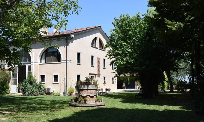 Castegnero Apartment | 100 m² Apartment ∙ 3 bedrooms ∙ 6 guests