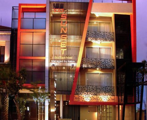 Sunset Road Hotel | 100 Sunset Boutique