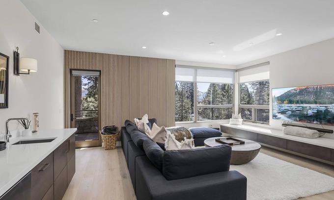 Crystal Bay Condo | 100A Boulder Bay: 3 BR, 3.5 BA Condominium in Crystal Bay, Sleeps 6
