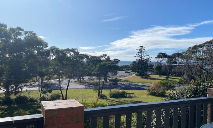 Pambula Beach Apartment | 102 Coraki Drive, Pambula Beach