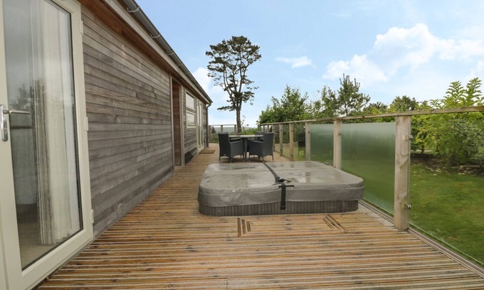 Dobwalls Cottage | 11 Faraway Fields