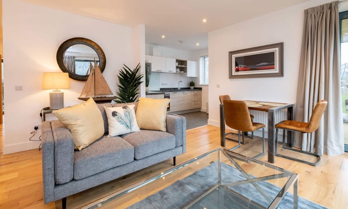 Kenmore Apartment | 11 Loch View PF Kenmore