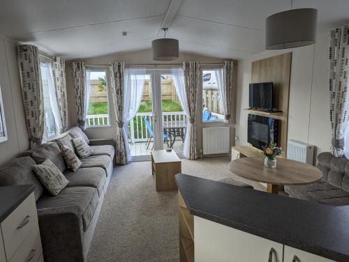 Newquay Resort | 11 Meadow View