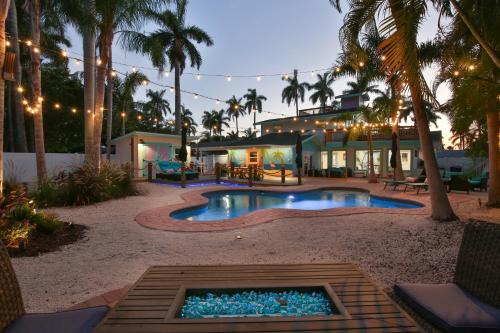 Bradenton House | 11 Palms By SkyRun Anna Maria