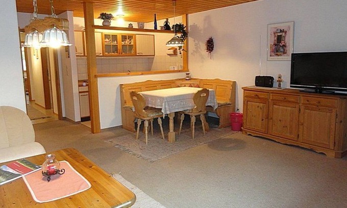 Reichenbach Apartment | 11A-3 - Alpine-style apartment for 4 people, balcony with mountain view - Holiday apartments in the