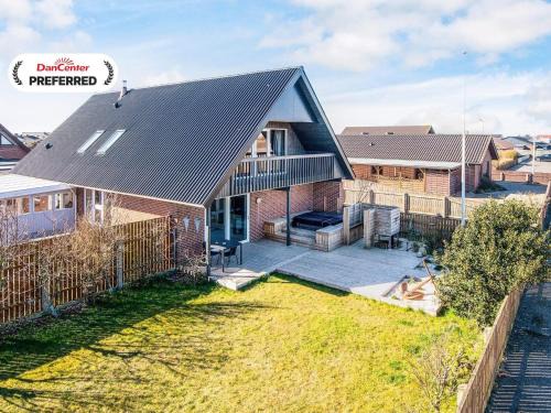 Thyboron House | 12 person holiday home in Thyborøn-By Traum