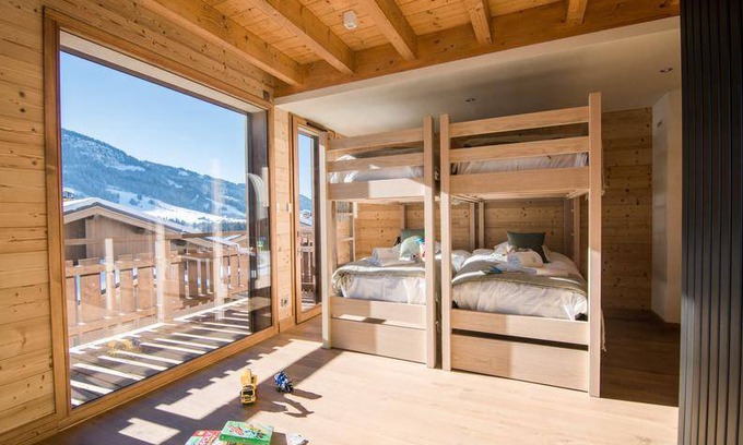 Praz-sur-Arly Ski Chalet | 125 m² Chalet ∙ 4 bedrooms ∙ 13 guests