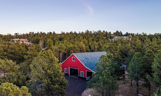 Colorado Springs Apartment | 13 Mi to USAFA: Peaceful Colorado Springs Getaway!
