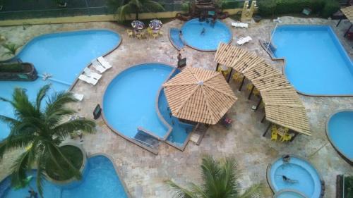 J Jeriquara Apartment | 1307 AP 2 Quartos banheira de hidro privativa , bebidas liberadas nas piscinas , e com internet no ap, proximo ao shopping singapura