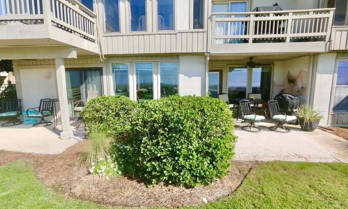Saint Helena Island Villa | 137 Capt John Fripp Villa