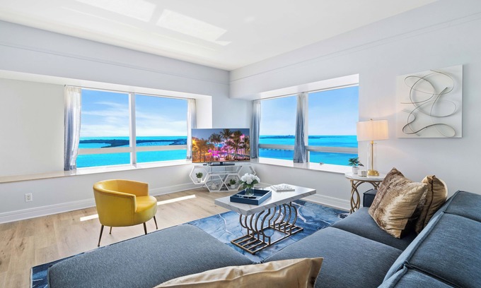Brickell Apartment | 1435 Brickell Ave #3004