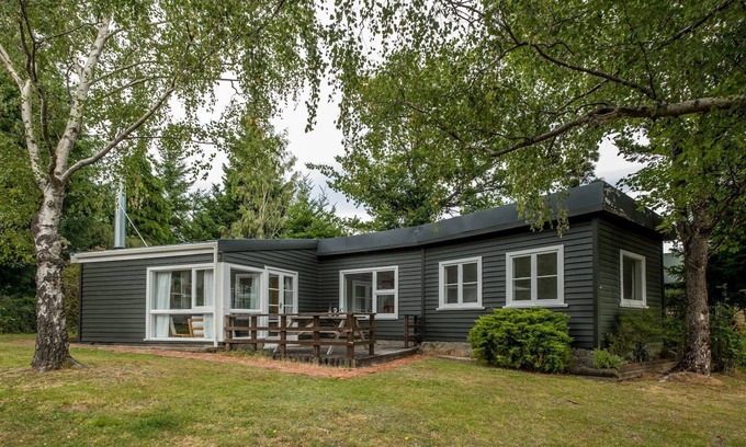 Hanmer Springs House | 15 Bristol Street