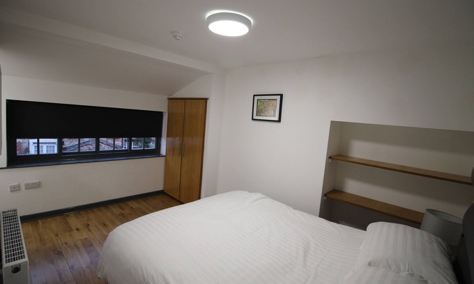 Prescot House | 15a atherton street · 2 Bed modern apartment, Prescot Town Centre