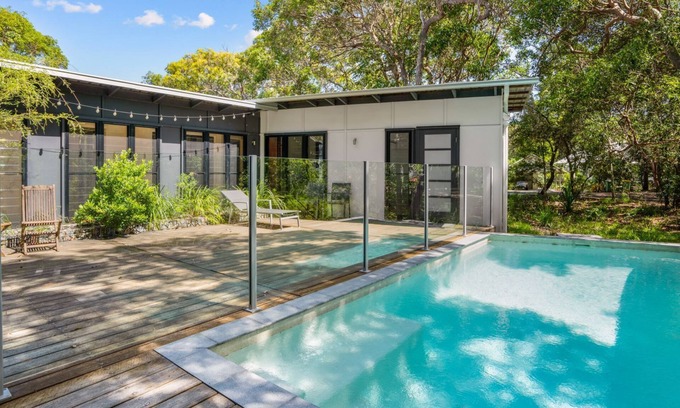 Rainbow Beach House | 16 Ibis Court - Rainbow Shores. Wifi. Pool. Quick walk to beach