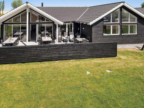 Olpenitz House | 16 person holiday home in Hasselberg