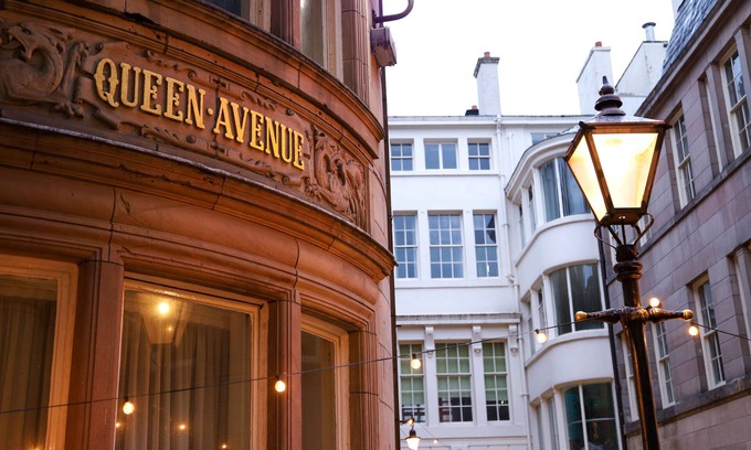 Liverpool City Centre Apartment | 16 Queen Avenue