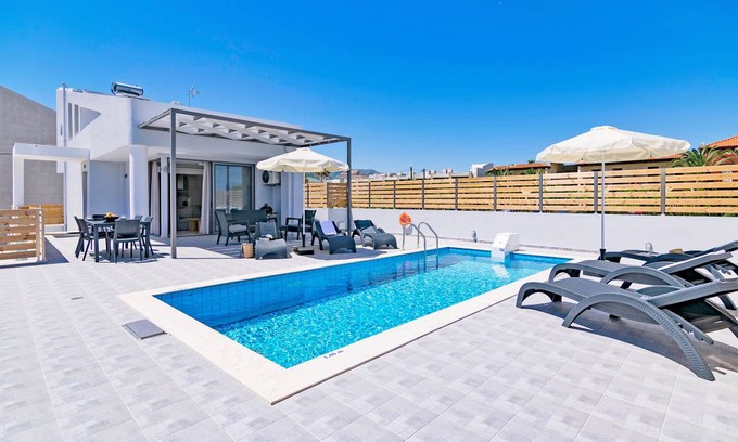 Platanes Villa | 163 m² Villa ∙ 3 bedrooms ∙ 6 guests