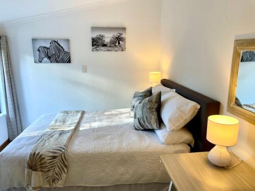 Beacon Bay House | 17 HAWKES HEAD SELF CATERING