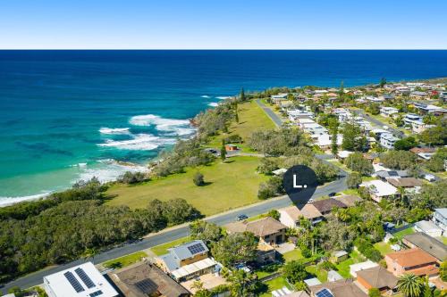 Bonny Hills House | 17 Jordan Avenue