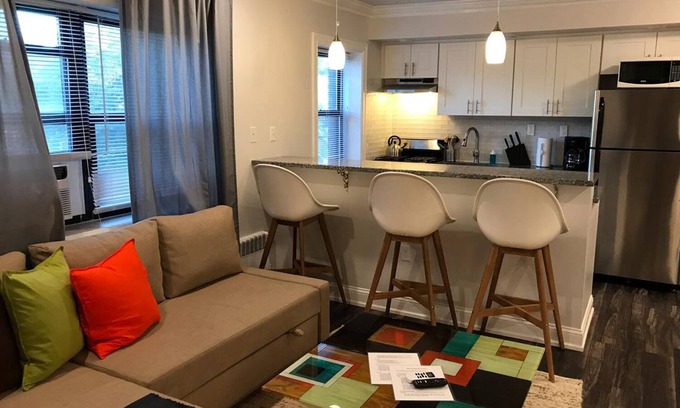 Industry Apartment | 1703 4A · Marianas Place/20min to NYC-Parking Avail