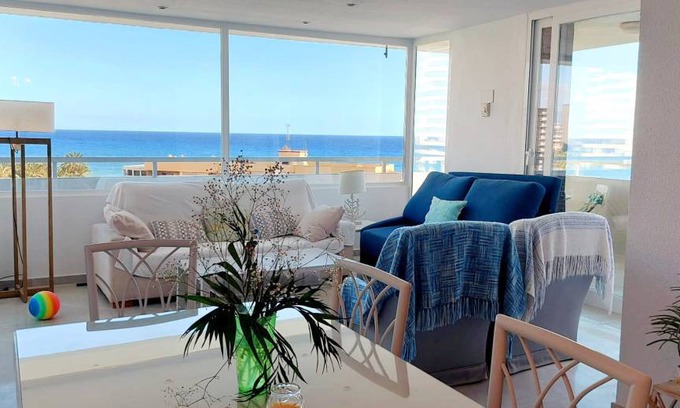Torremolinos Apartment | 180 m² Apartment ∙ 3 bedrooms ∙ 8 guests
