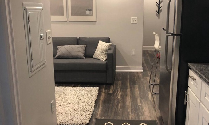 Industry Apartment | 1807 4E · Elegant 2bed Apt-20 min to Time Square/Park Avail
