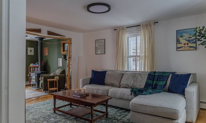 East Windham House | 1850's Bungalow With A View!