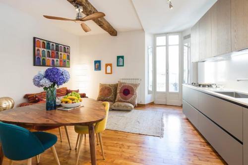 Lesa Apartment | 18th Century Apartment with Fresco