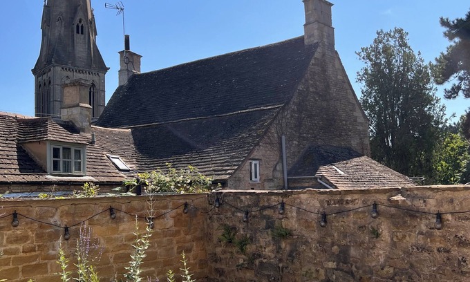 Ketton Cottage | 18th-century cottage in heart of beautiful village with award-winning pub
