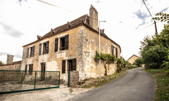 Beleymas House | 18th century mansion, La Garnerie, restored with swimming pool