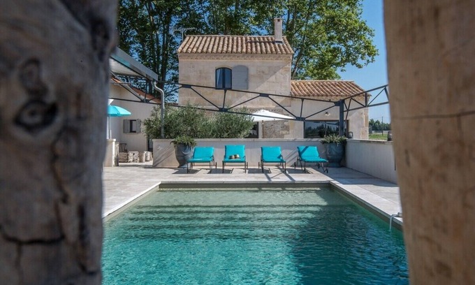 Arles Other | 18th CENTURY MAS WITH SWIMMING POOL, POOL HOUSE, CLOSE TO ARLES