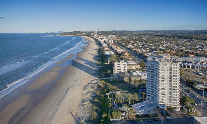 Palm Beach Apartment | 19th Avenue on the Beach