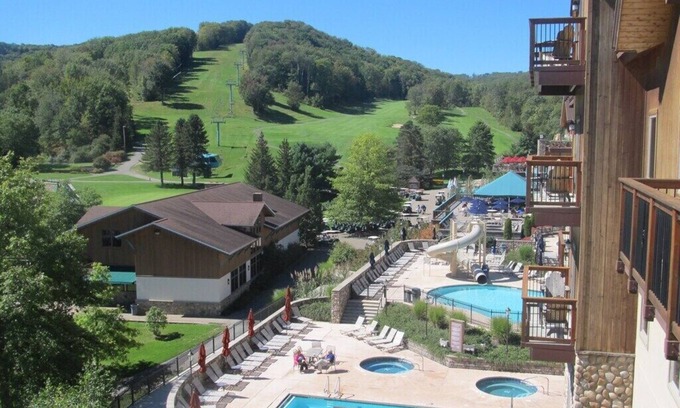 Ellicottville Condo | 1BR 1BA Full Kitchen Ski In/Out Golf Tamarac Club Holiday Valley Condo Sleeps 4