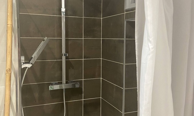Sorede House | 1re Étage de Maison Avec Piscine