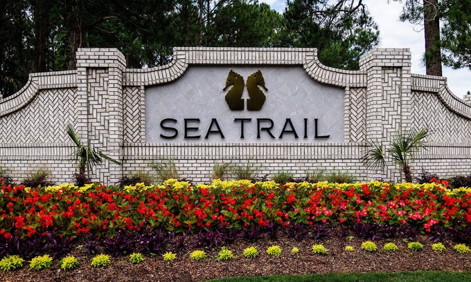 Sea Trail House | 1st Floor, 2 BR, 2 Bath Sunset Beach 5 minutes to ocean @ Sea Trail Golf Resort!