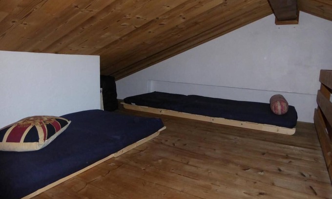 Bozel Apartment | 1st floor, balcony, tv, ski locker, 67m², Courchevel