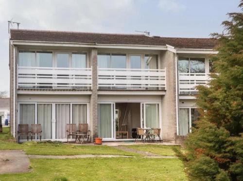 Saint Columb Major House | 2 Bed Cottage Sleeps 5 - Pets Allowed