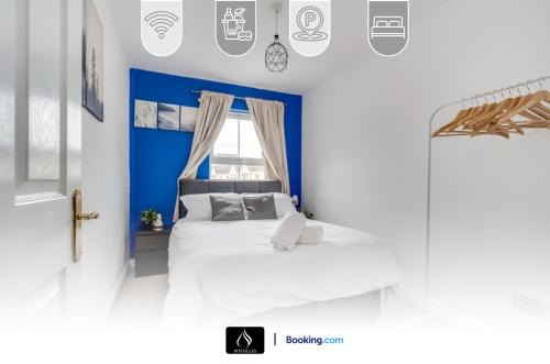 Ormeau House | 2 Bed House By Boyeilles Apartments Short Lets & Serviced Accommodation Belfast With Balcony & Free Parking